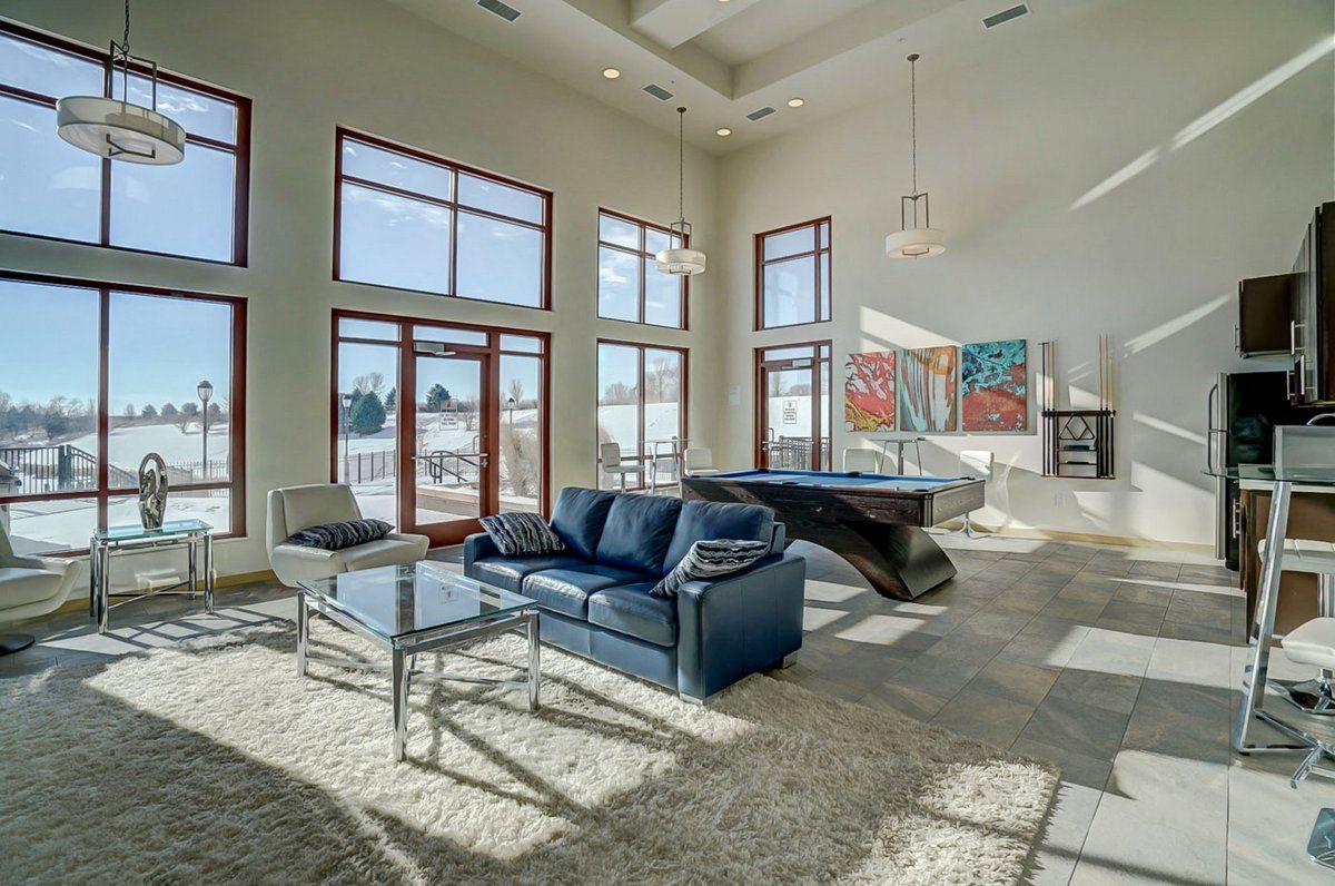 Gallery Photo 15